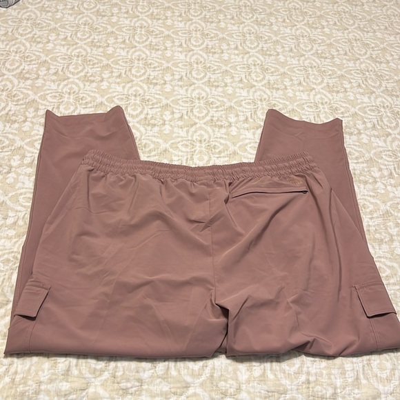 The North Face light purple cargo pants XXL - Picture 5 of 6